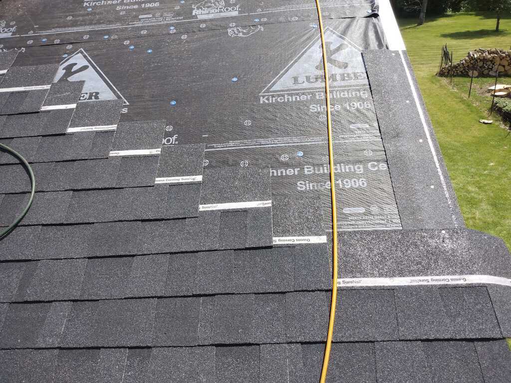Algae resistant roof Shingles replacement in Lafayette, IN