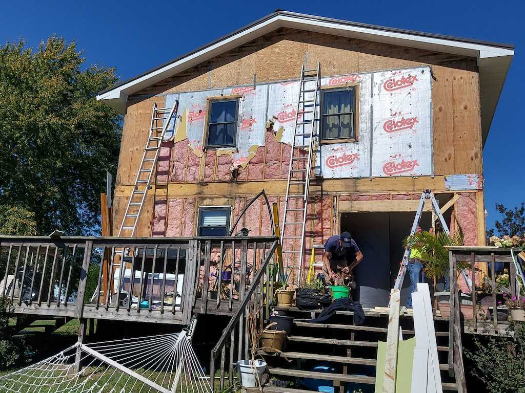 Storm damaged home roof, siding & windows repair in Lafayette, IN