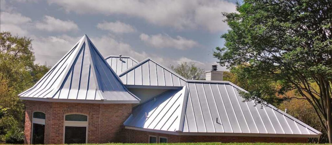 how to clean a metal roof