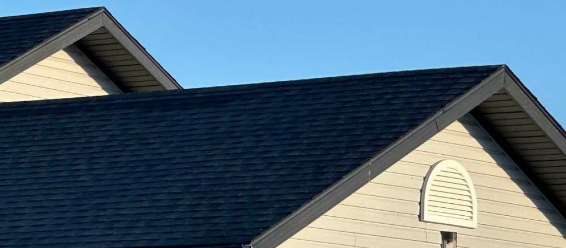When to Call Roof Contractors for Roof Repairs
